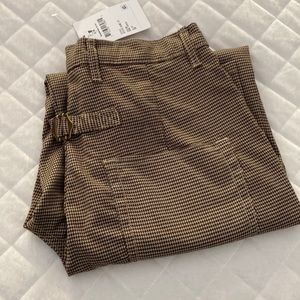 Elegant Houndstooth Cropped Pants